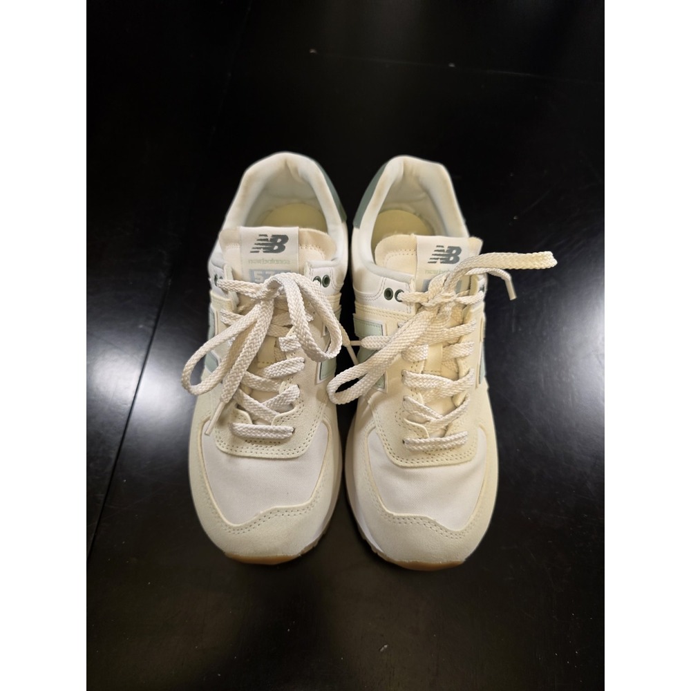 New Balance 574 Women's 8 Cream Sage Green Suede Sneakers WL574CGR Low Top Shoes